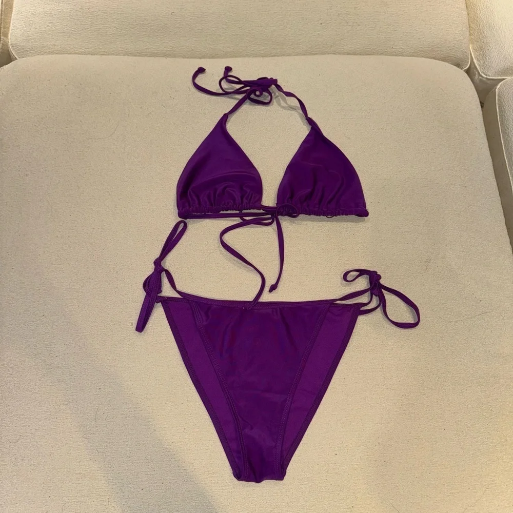 PrettyLittleThing Purple Two Piece Bikini Set 💜 (Top 10 / Bottom 6)